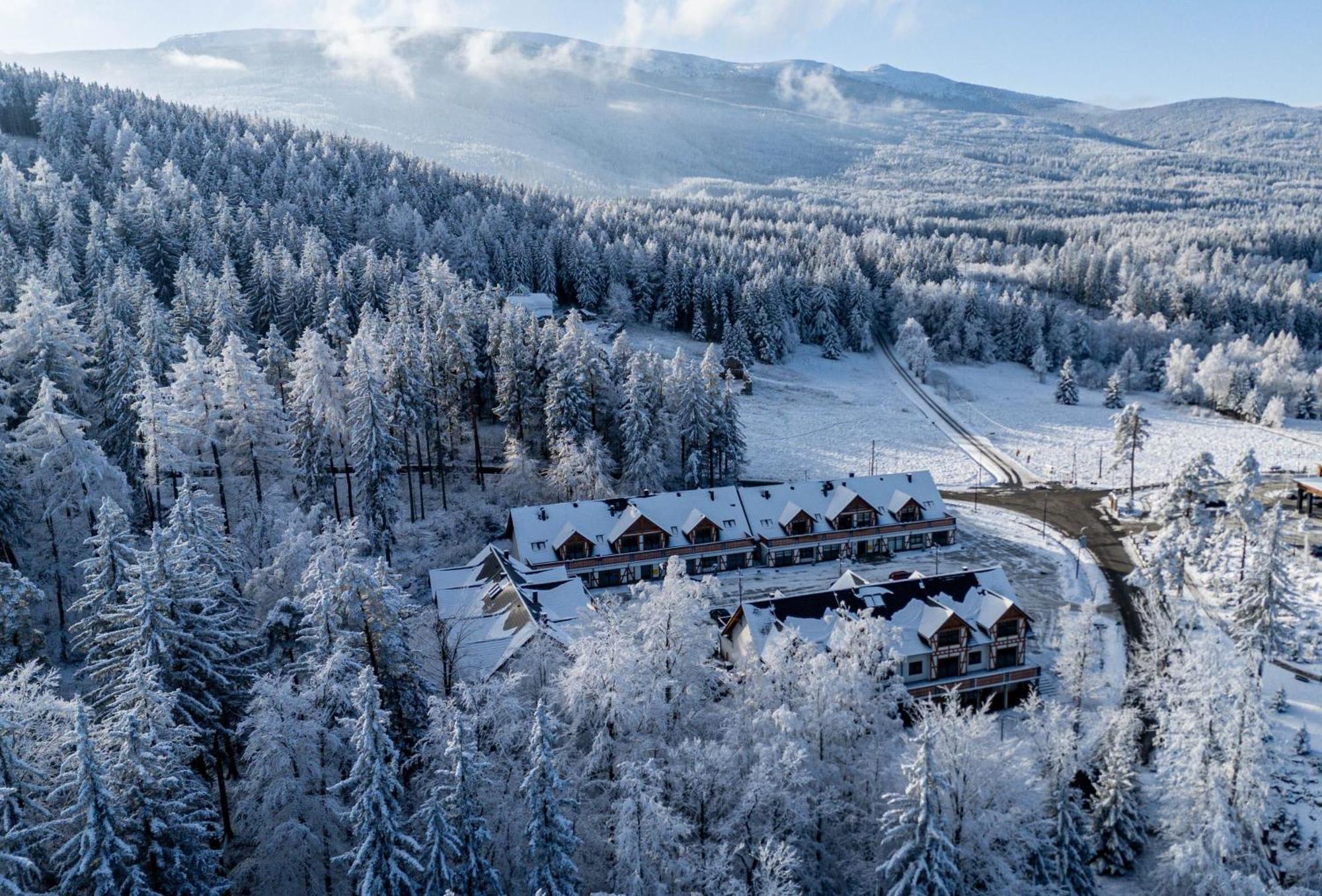 Aparthotel Osada Seidorf Kolo Karpacza Sosnówka Esterno foto